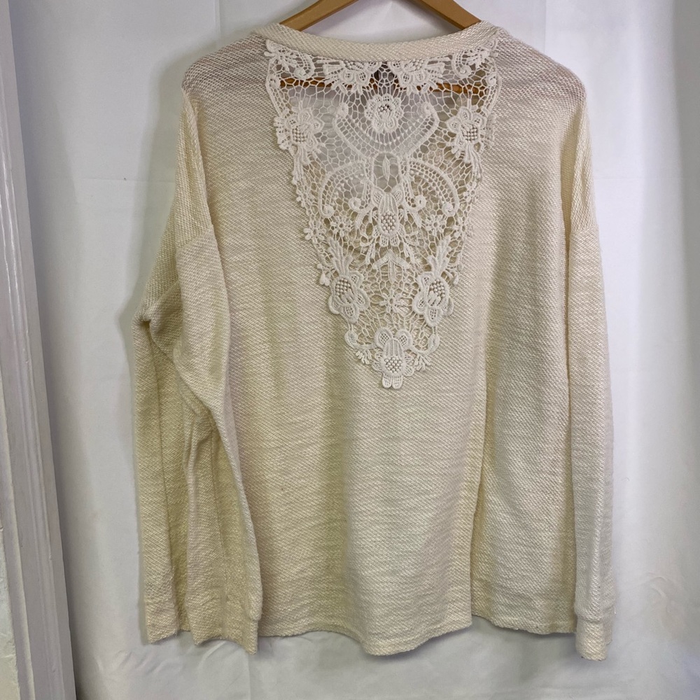 Sweater🤍